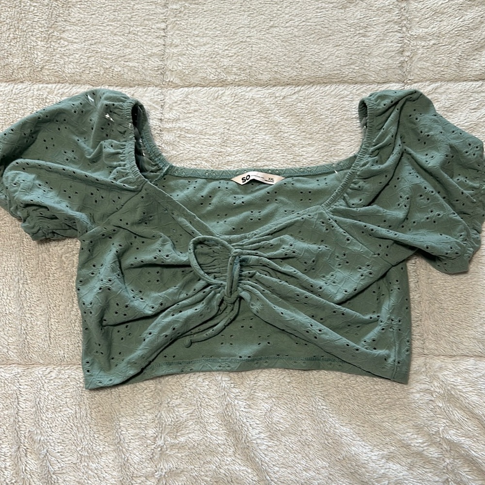 NWOT So green crop top